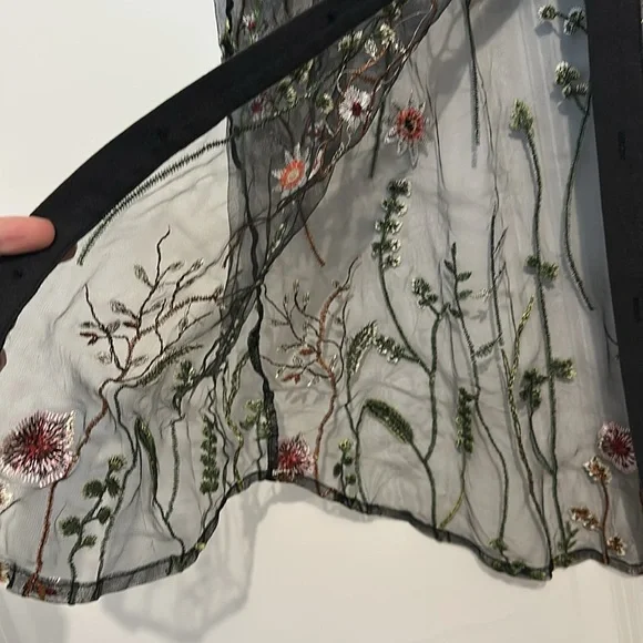 MANFINITY Black Sheer Top with Floral Embroidery - Picture 7 of 8